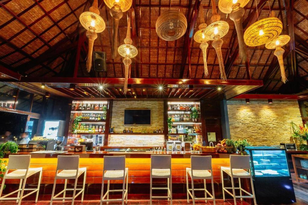 ג'נרל לונה Isla Cabana Resort מראה חיצוני תמונה