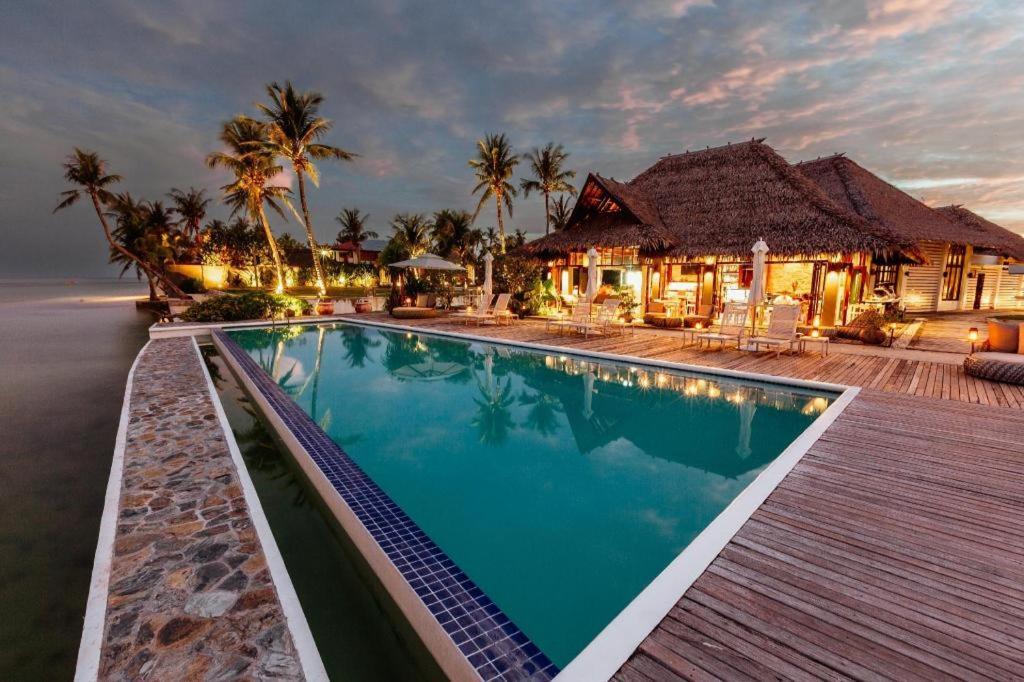 ג'נרל לונה Isla Cabana Resort מראה חיצוני תמונה